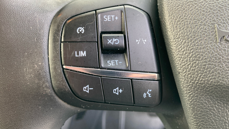 Ford Transit Courier Petrol 1.0 EcoBoost 125ps Limited Van Auto